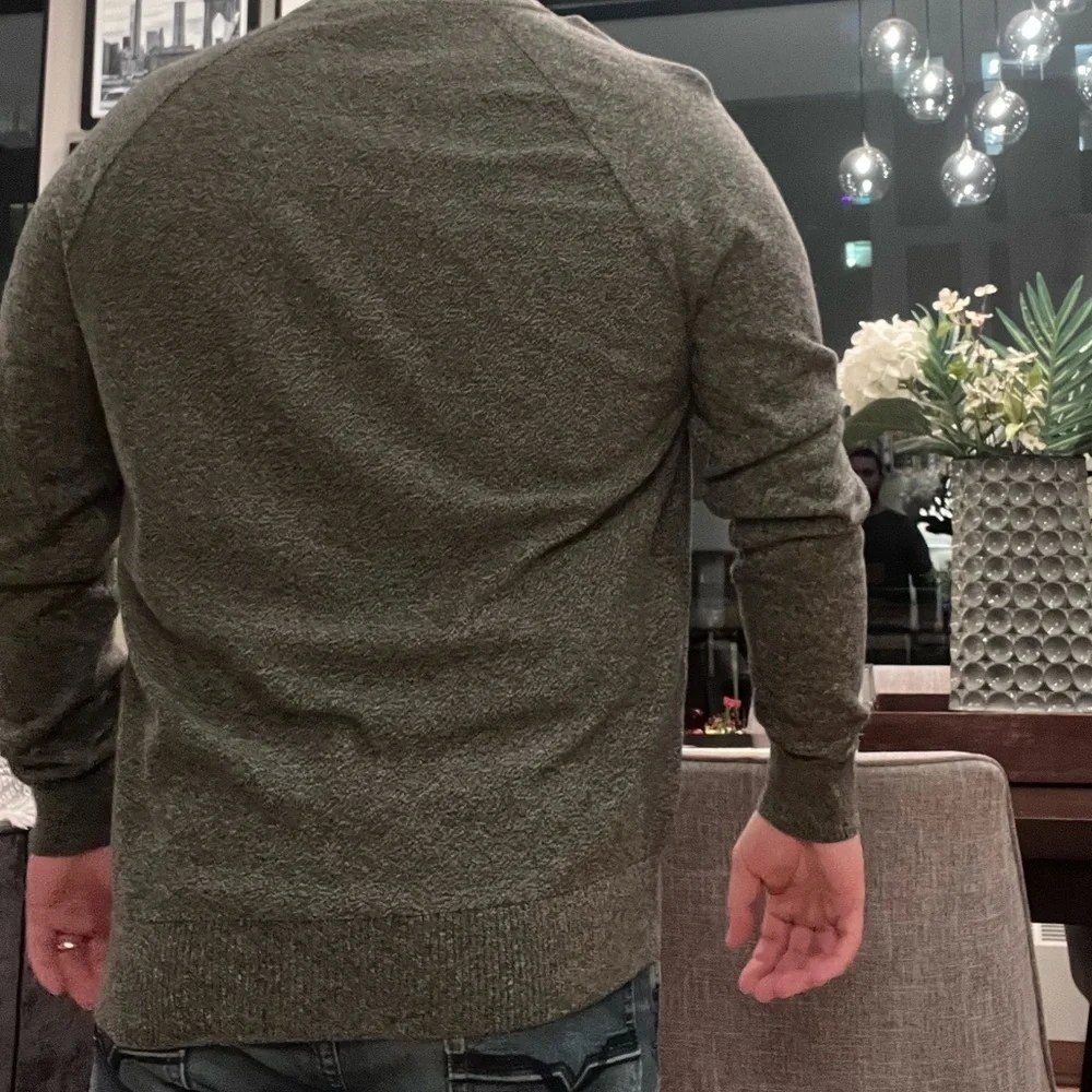 NWT Men’s Banana Republic Sweater​